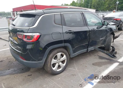 2018 Jeep Compass Latitude 4X4 from USA, damaged, VIN 3C4NJDBB6JT153043